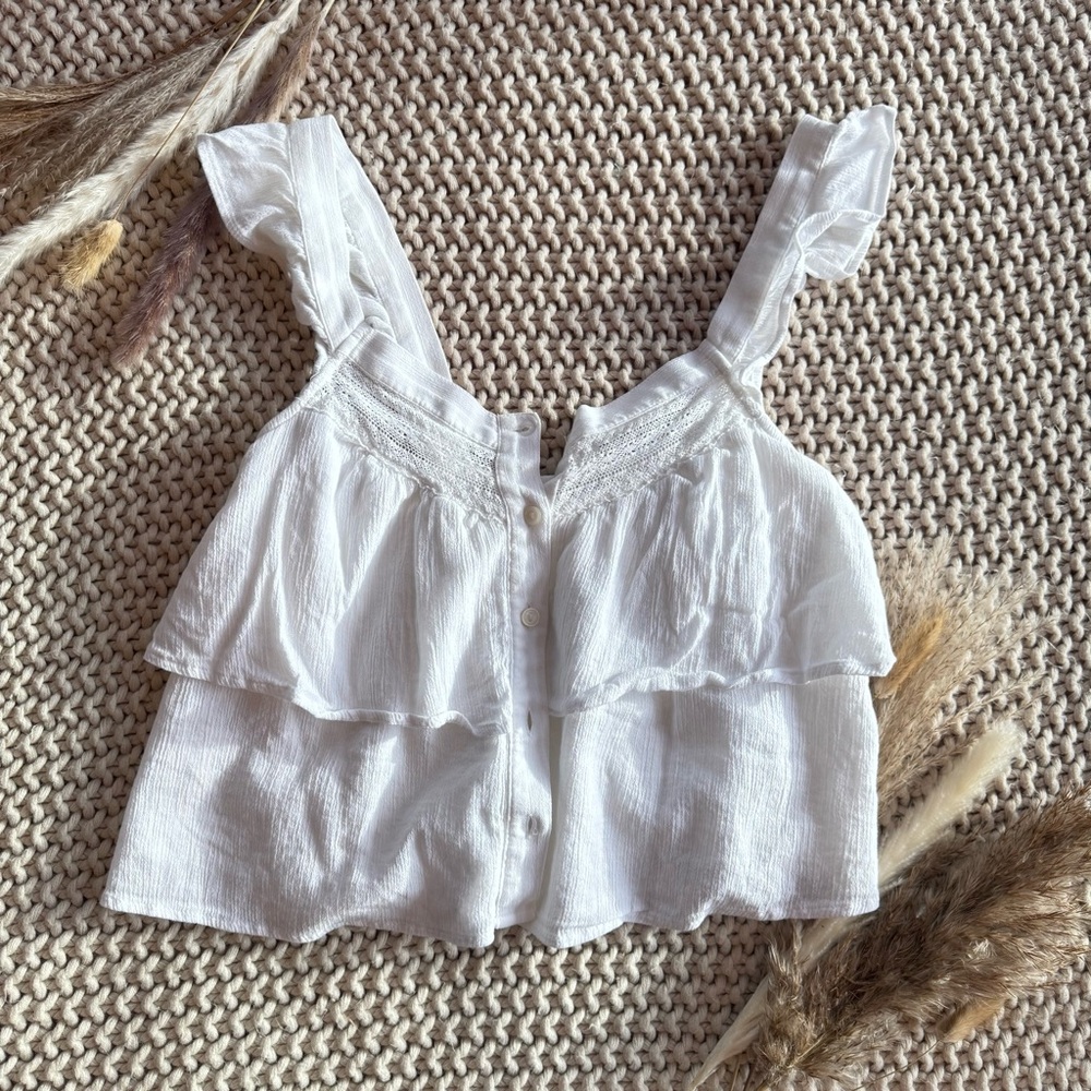 American Eagle Cropped White Blouse